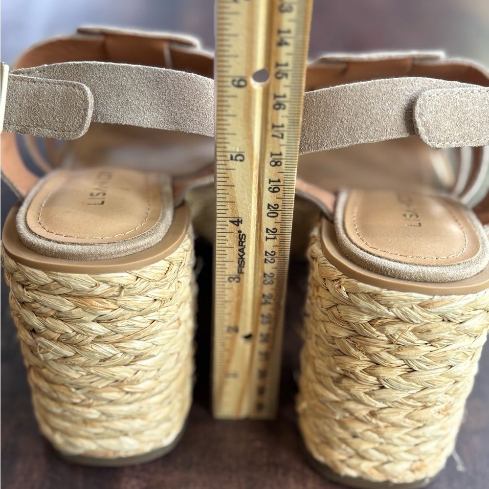Lisa Vicky Just Strappy Platform Sandal - Picture 6 of 16